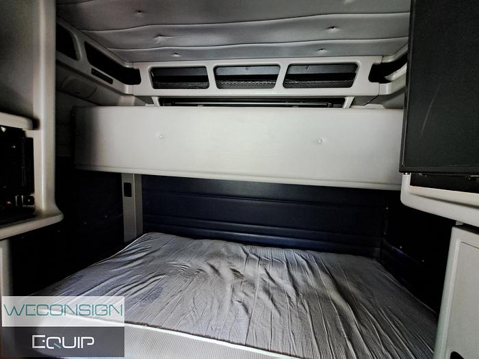 Used 2006 Peterbilt 379 Heavy Haul Truck Tractor