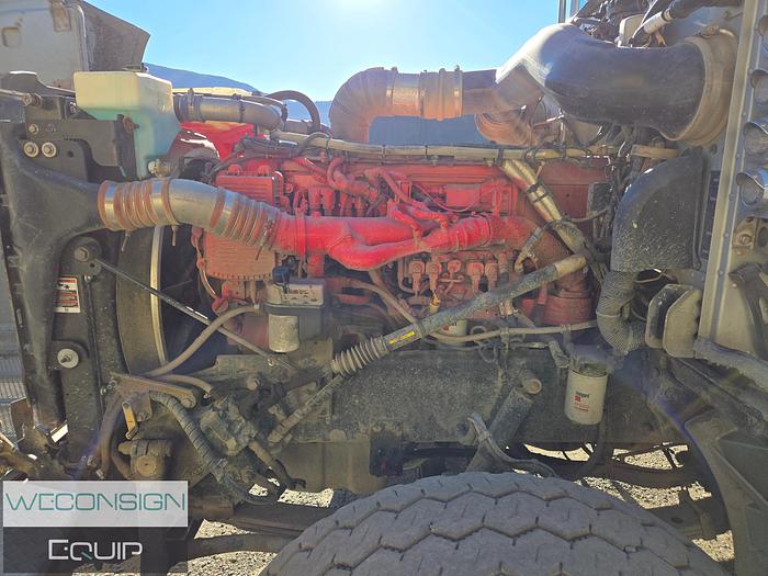 Used 2009 Peterbilt 367 TA Dump Truck