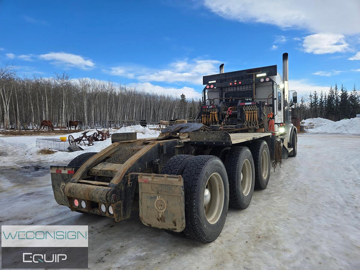 Used 2013 Kenworth T800 Winch Truck