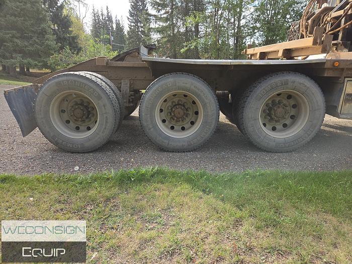 Used 2007 Peterbilt 378 Tri Drive Winch Truck