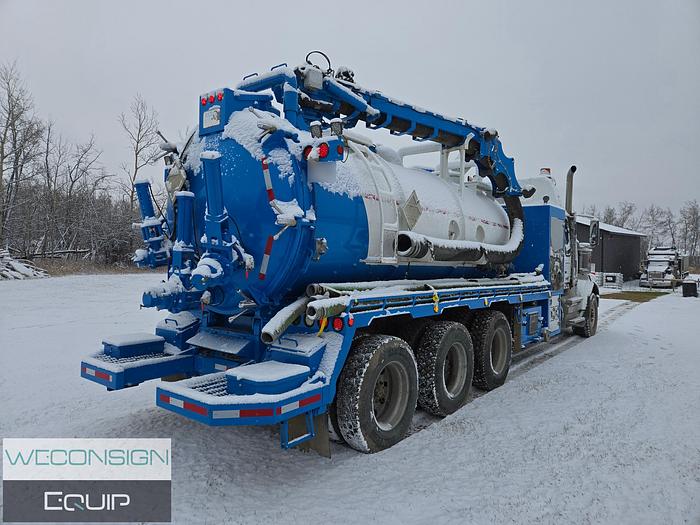 Used 2011 Western Star 4900 Tri-Drive DOT Hydrovac