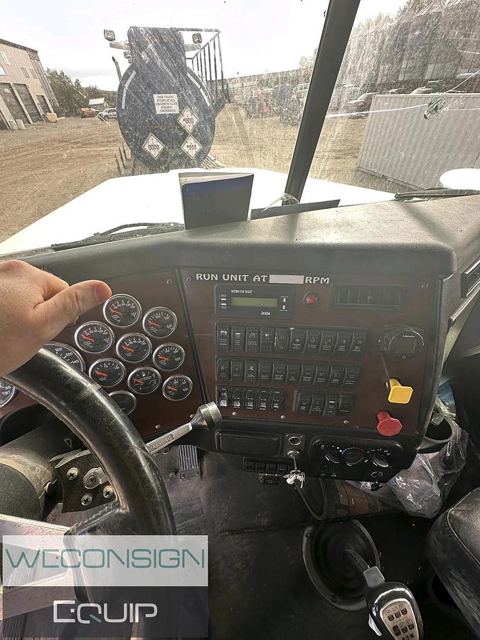Used 2015 Western Start Tri-Axle Code Straight Vac