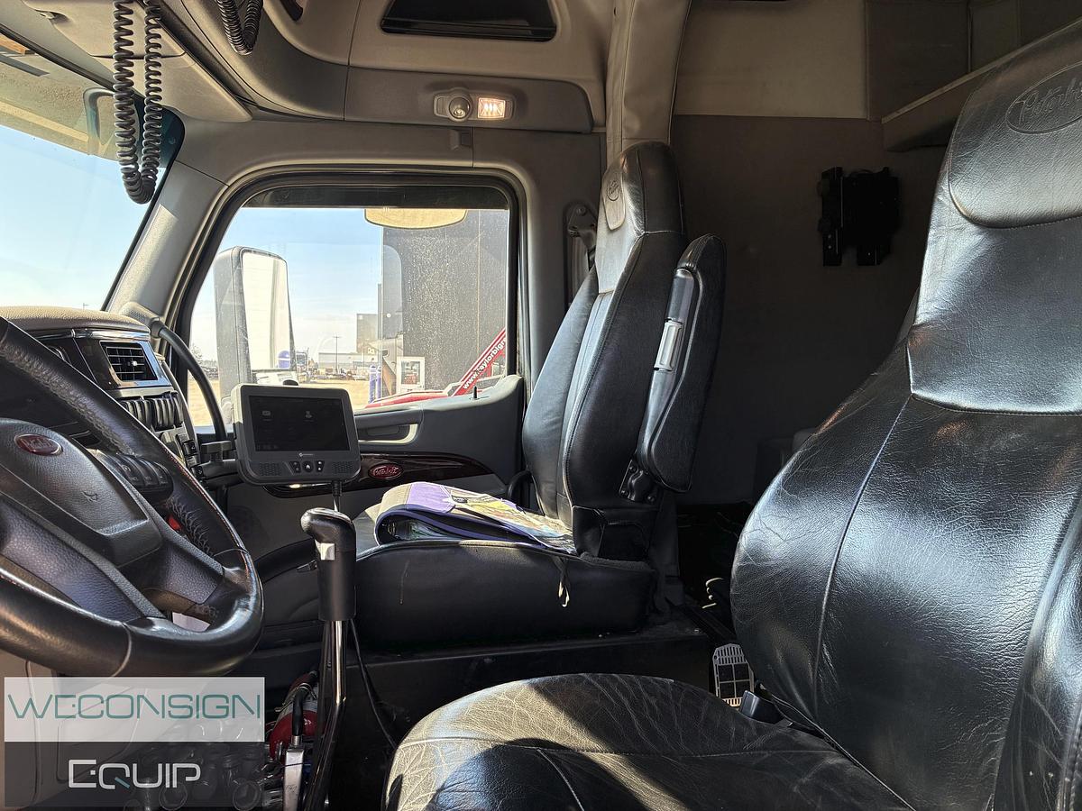 Used 2017 Peterbilt 567 Sleeper Truck Tractor