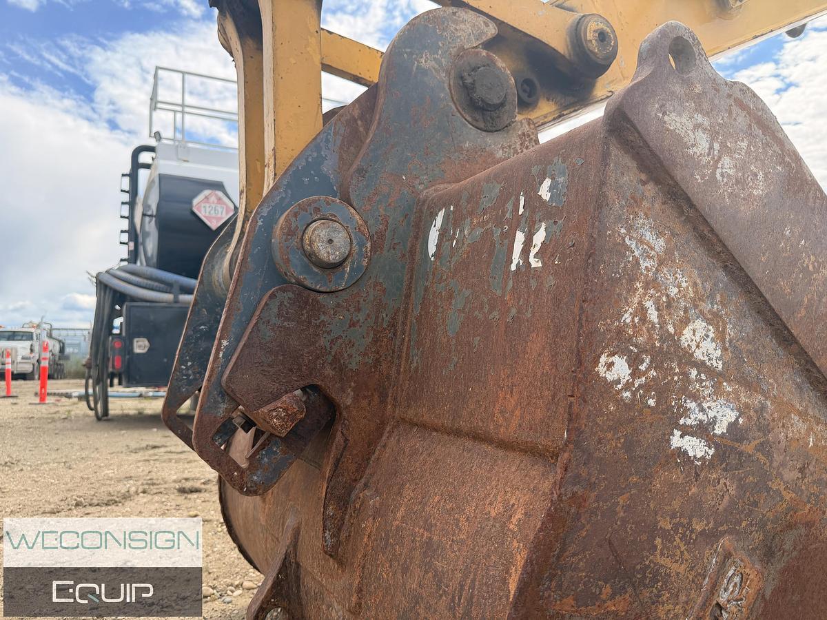 Used Komatsu PC170LC-11