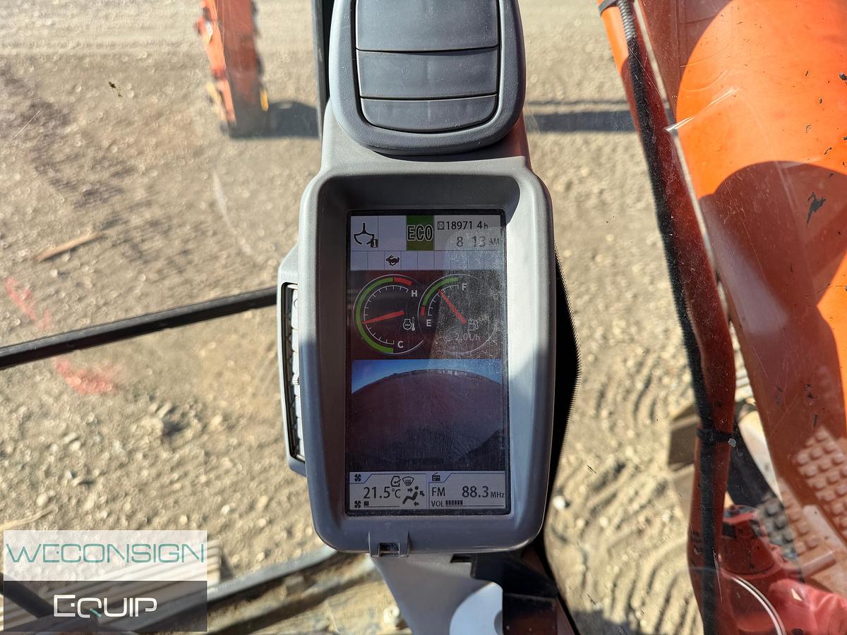Used 2015 Hitachi 225US Excavator