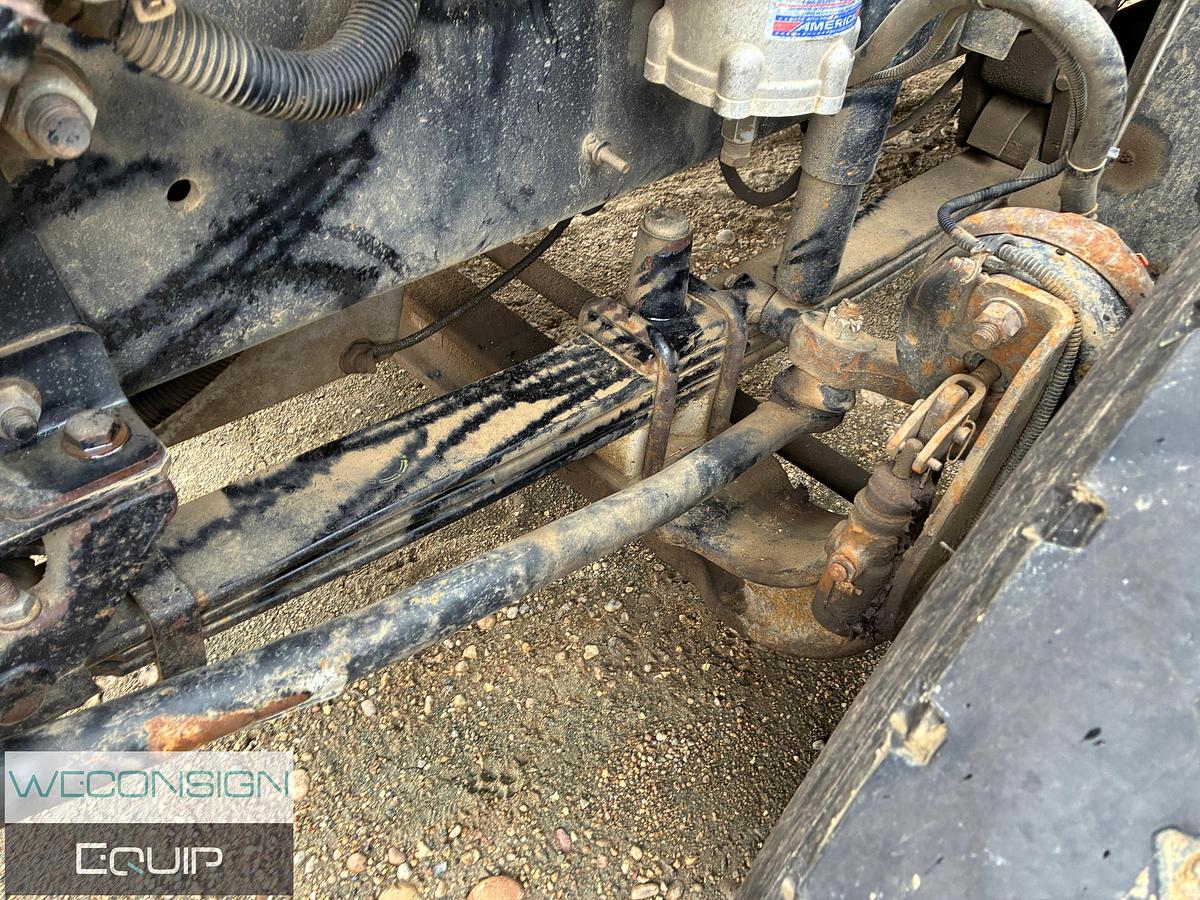 Used 2005 Freightliner FLD120SD Snubbing Rig Truck