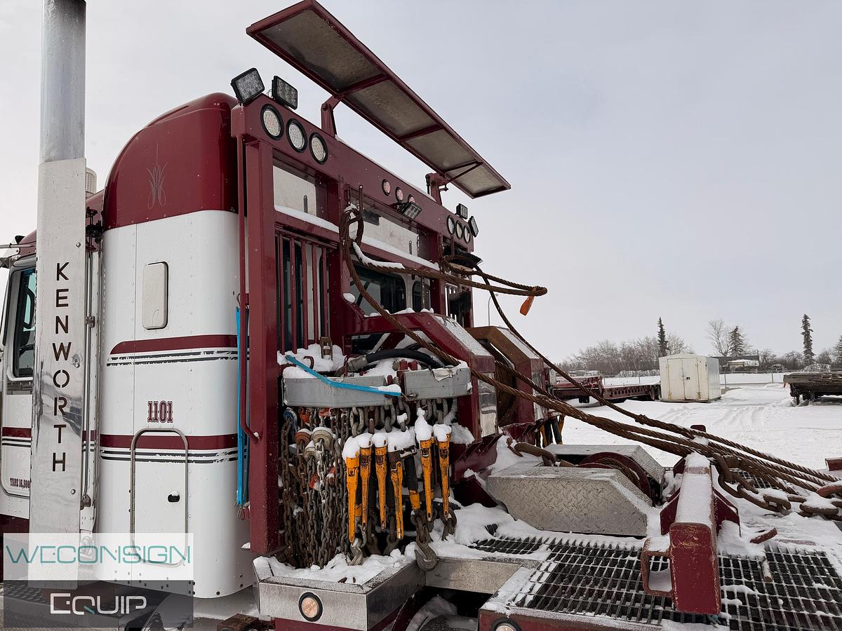 Used 2011 Kenworth T800 Tri Drive Texas Bed Truck