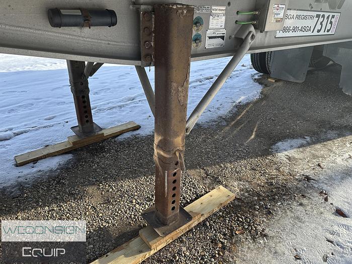 Used 2012 East Genesis End Dump