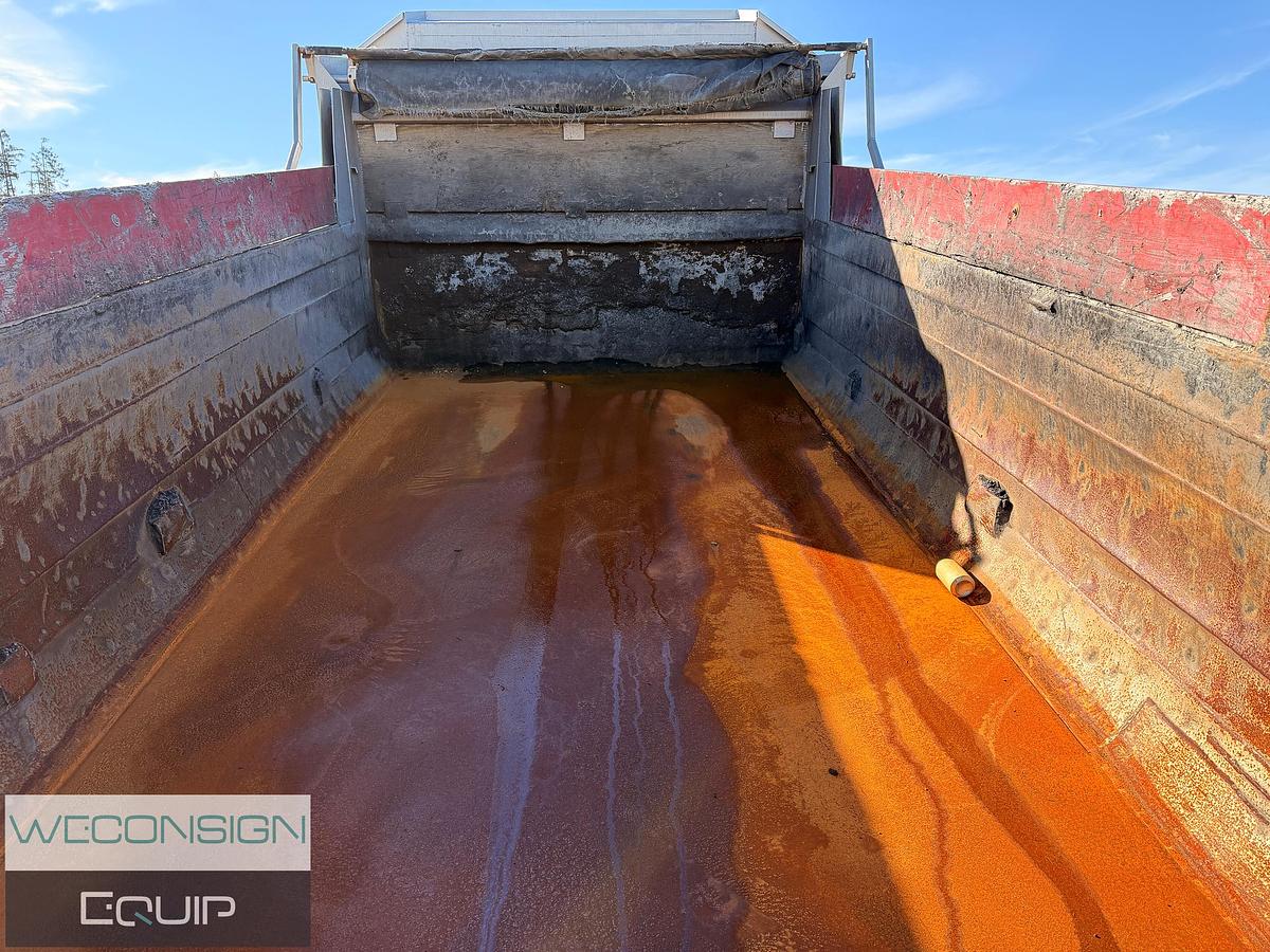 Used 1995 Mack CL713 TA Dump Truck