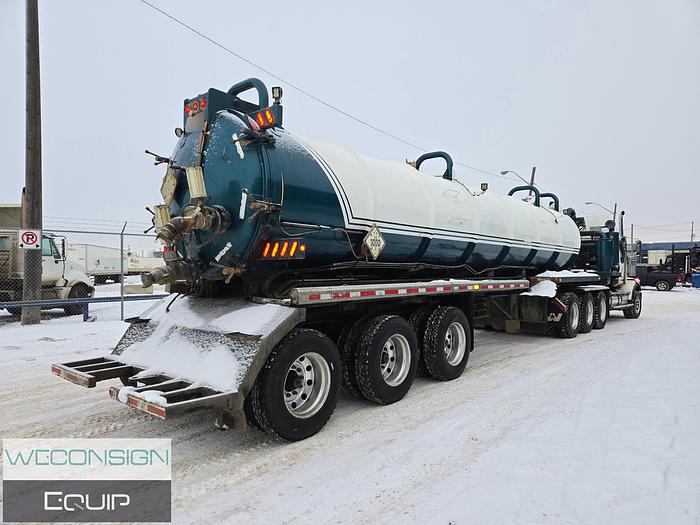 Used 2015 Western Star Tri-Drive Custom Vac Semi Vac