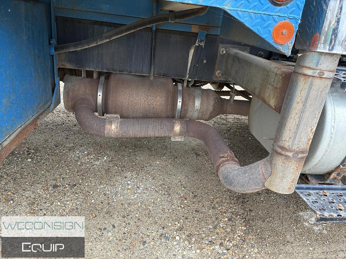 Used 2009 International 4400SBA 4x2 Vacuum Truck