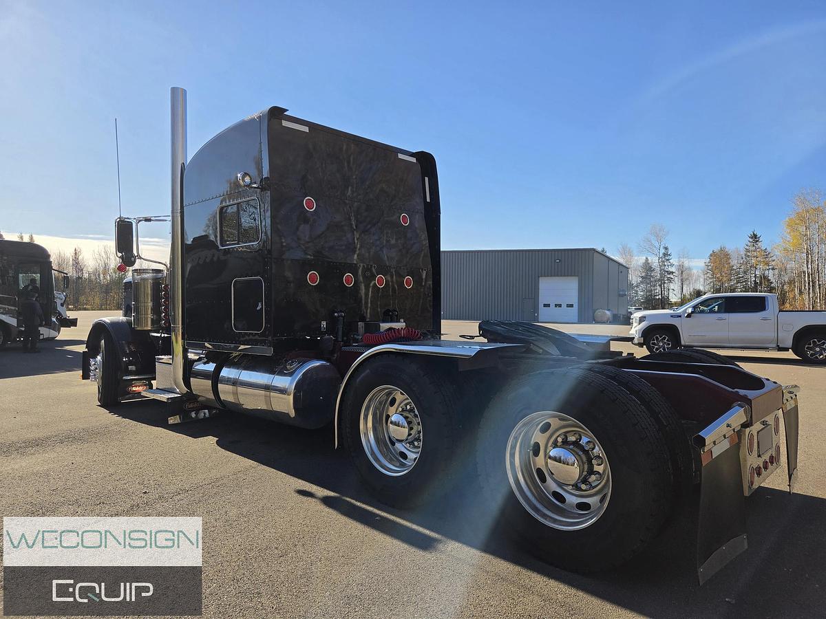 Used 2023 Peterbilt 389 Sleeper Truck Tractor