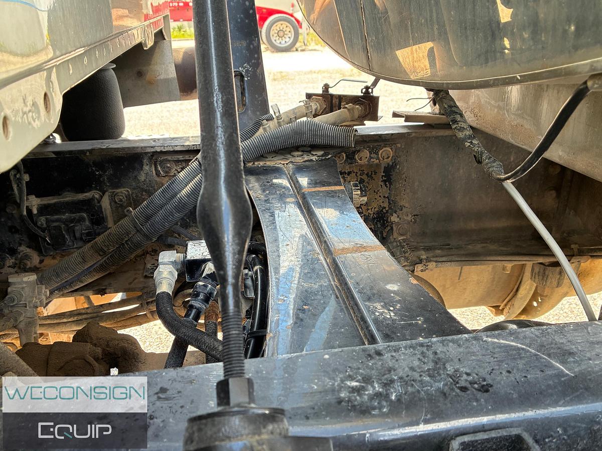 Used 2008 Mack GU713 Water Truck