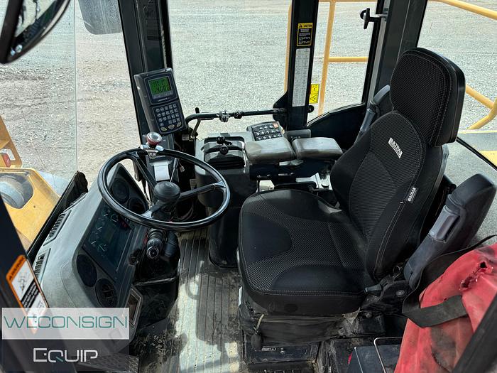 Used 2006 John Deere 744J Wheel-Loader