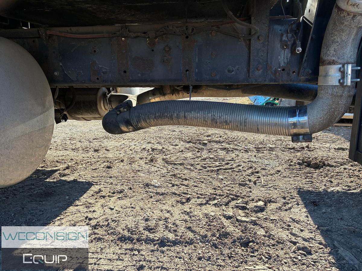 Used 1995 Freightliner FL106