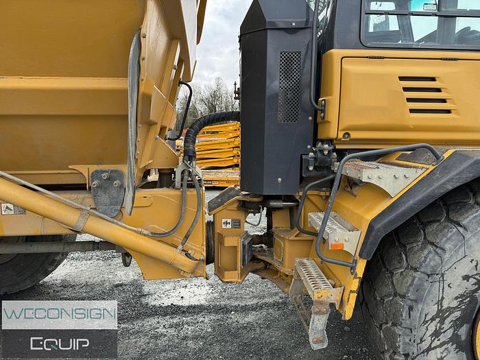 Used 2012 John Deere  300D