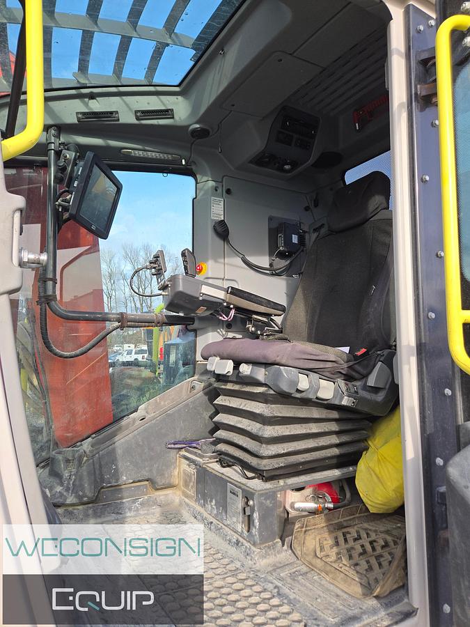 Used 2023 Sandvik DX900i T4 Crawler Mounted Drill