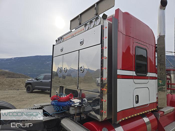 Used 2022 Kenworth W900L TA Heavy Spec Tractor