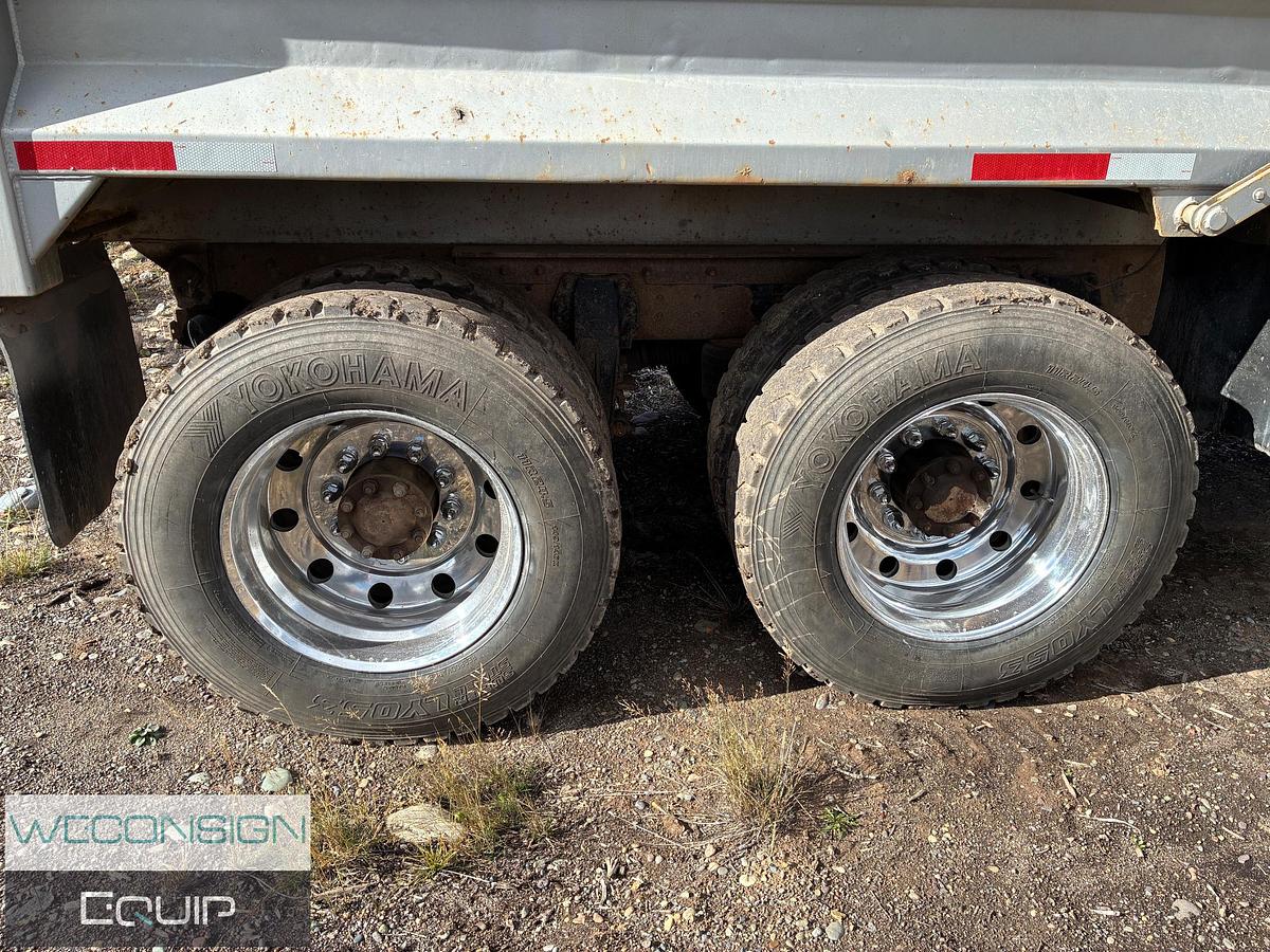 Used 2013 Peterbilt 367 Dump Truck