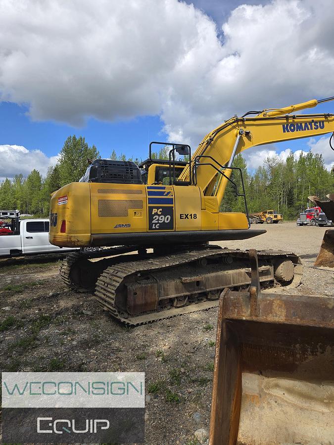 Used 2017 Komatsu PC290LC-11 Excavator