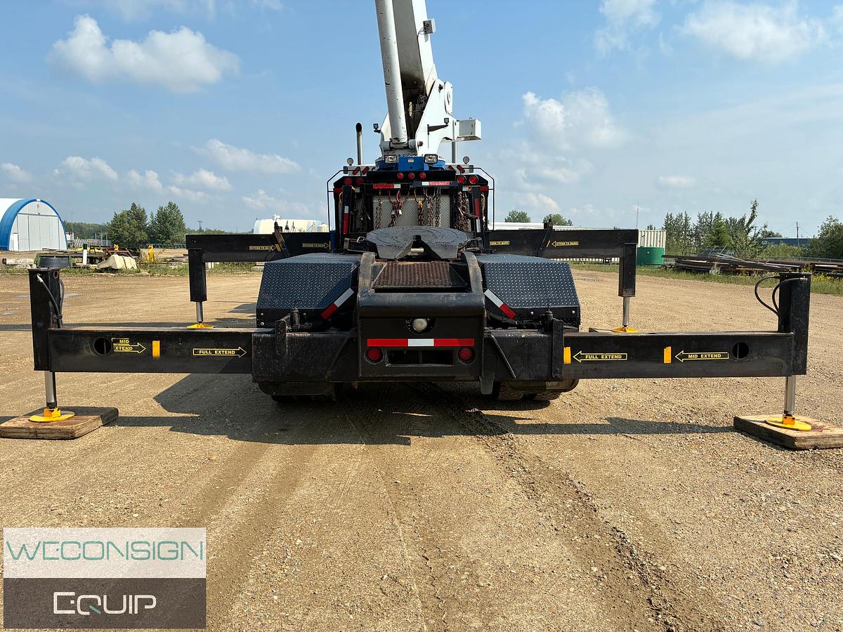 Used 2006 Kenworth T800 35T Picker Truck