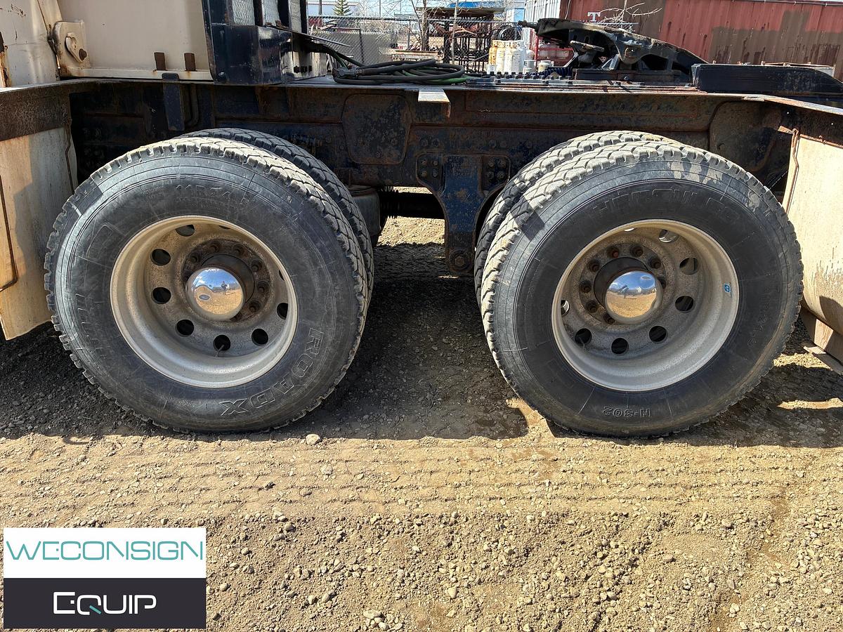 Used 2015 Kenworth T880 Boom/Crane Truck