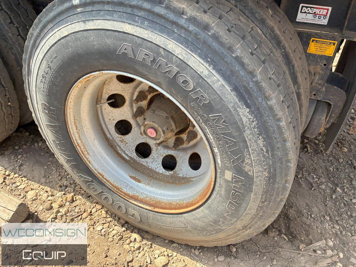 Used 2011 Doepker HB140701 Super B Flat Deck