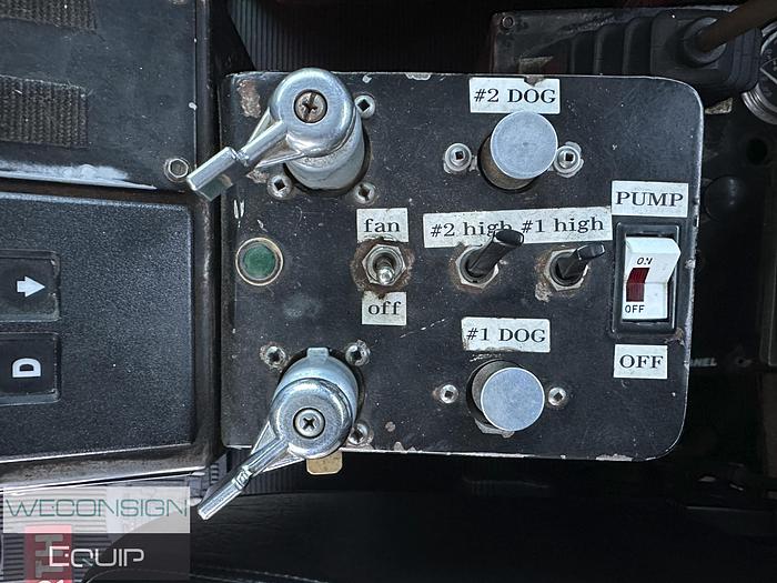 Used 2004 Kenworth C500B Bed Truck