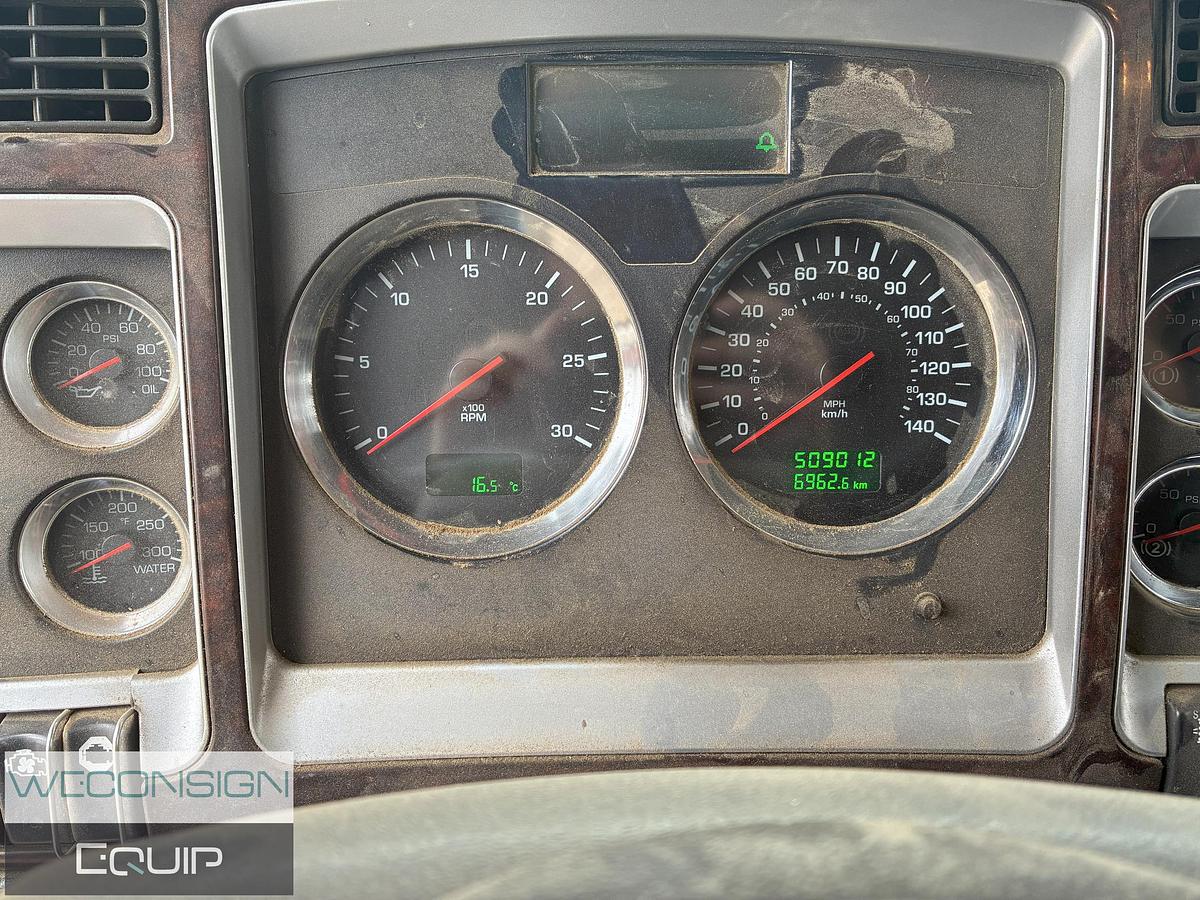 Used 2010 Kenworth SMV01