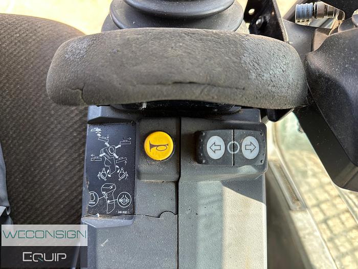 Used 2011 CAT 160M VHP