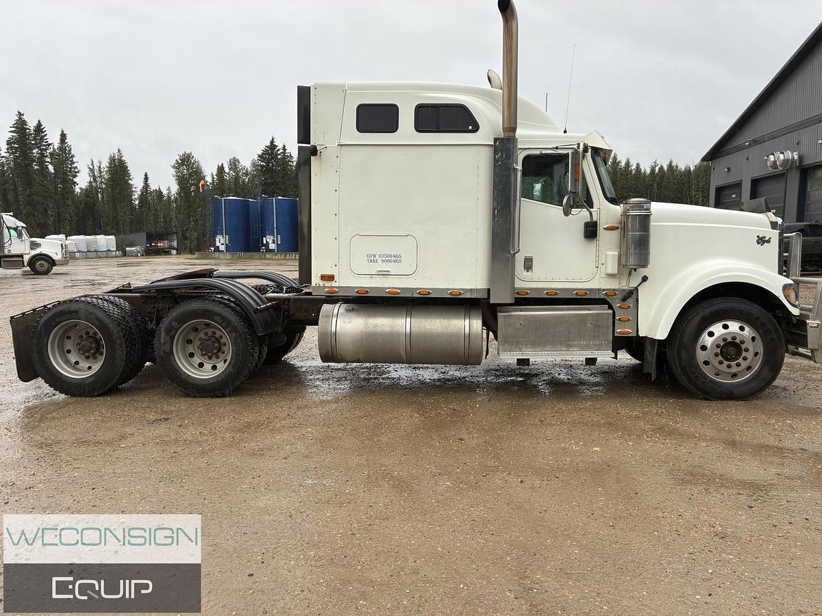 Used 2015 International Eagle Sleeper Truck