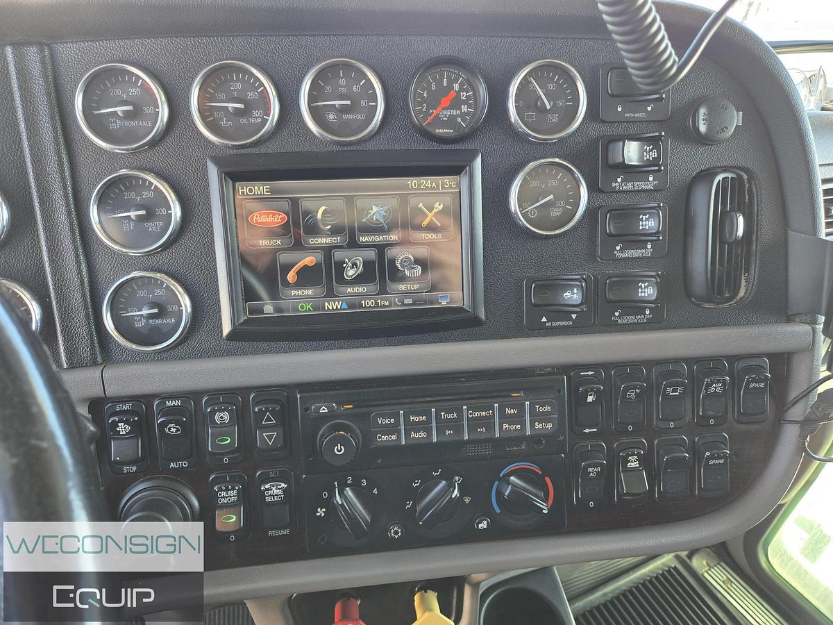 Used 2014 Peterbilt 367 Tan Tri 30 Ton Knuckle Boom Truck