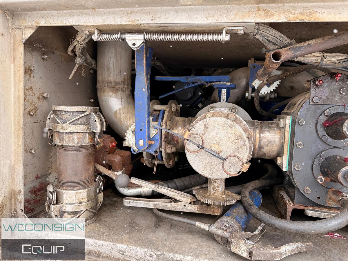 Used 2013 Brenner 42m3 Aluminum Tanker Trailer