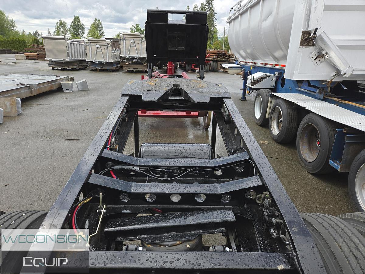 Used 2005 K-Line 60 Ton Lowbed Trailer and Jump Jeep