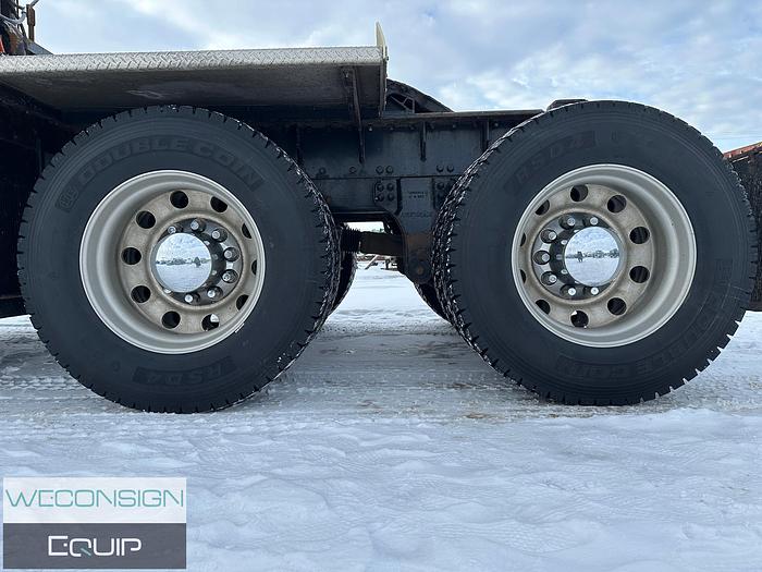 Used 2020 Kenworth T800 TA Winch Truck