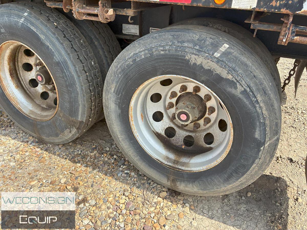 Used 2011 Doepker HB140701 Super B Flat Deck