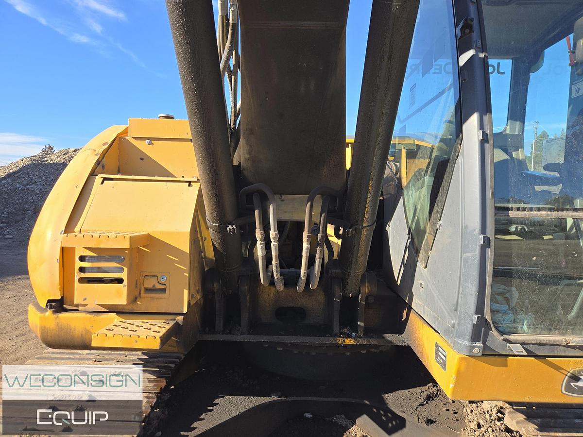 Used 2011 John Deere 225D LC