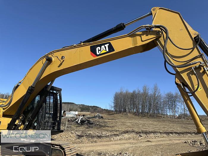 Used 2019 CAT 330