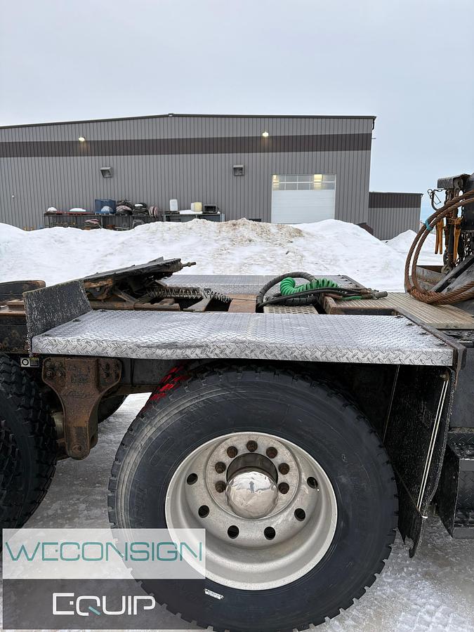 Used 2019 Kenworth T800 Winch Truck