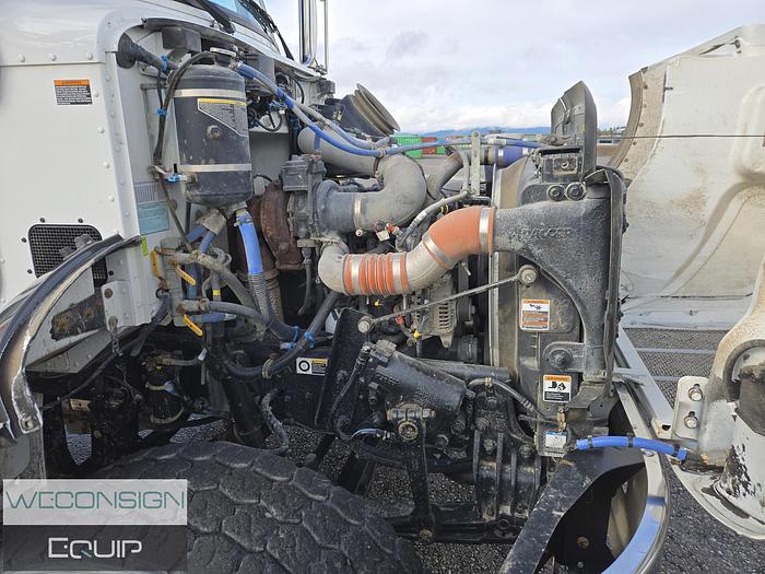 Used 2020 Peterbilt 348 TA Water Truck