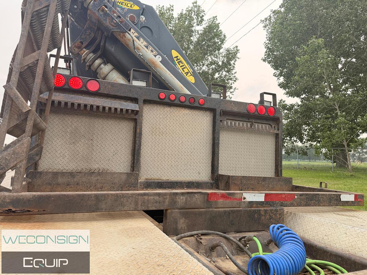 Used 2007 Freightliner FLD120SD 35 Ton Knuckle Boom Truck