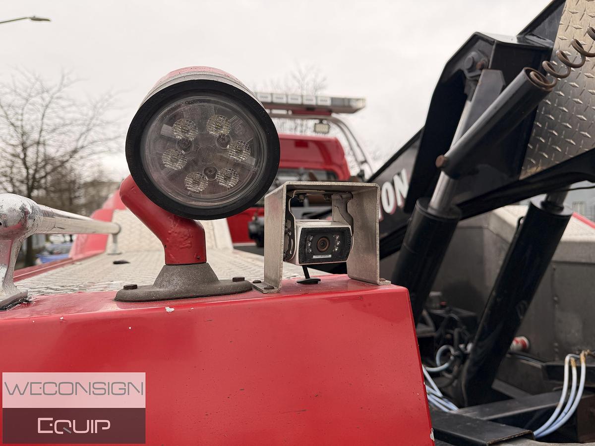 Used 2014 Freightliner M2106 Tow Truck/ Wrecker Truck