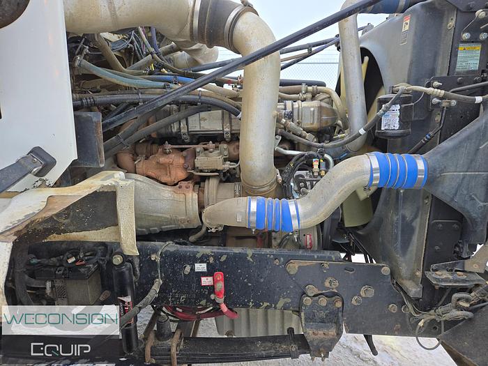 Used 2015 Western Star Tri-Drive Custom Vac Semi Vac