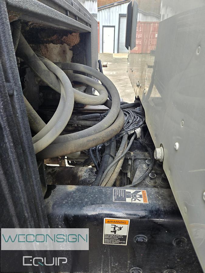 Used 2020 Peterbilt 567 Tri Drive Hydro Excavator