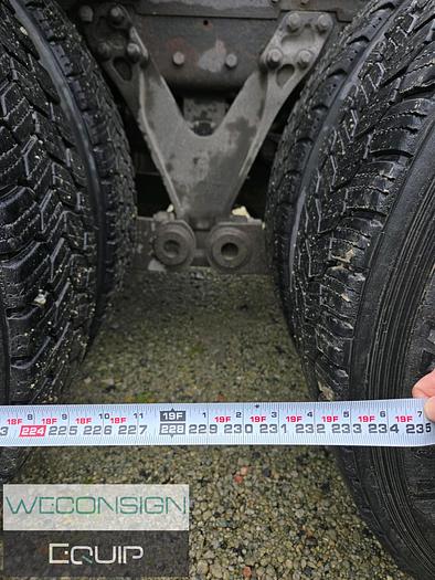 Used 2011 Kenworth T800 Heavy Spec Tandem Wet Kit Tractor