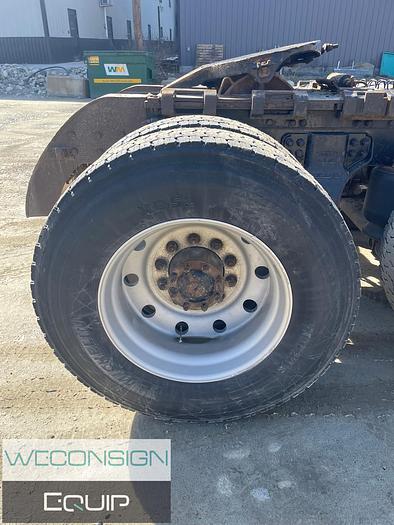 Used 2020 Kenworth T800 Heavy Haul Truck Tractor