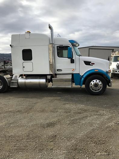 Used 2017 Peterbilt 567 HWY Truck Tractor