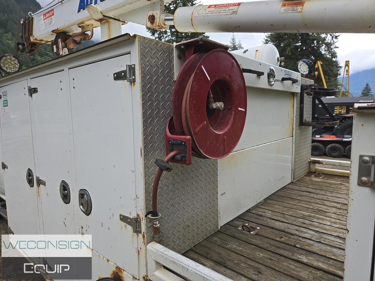 Used 2011 Dodge 5500 Mechanics/ Service Truck