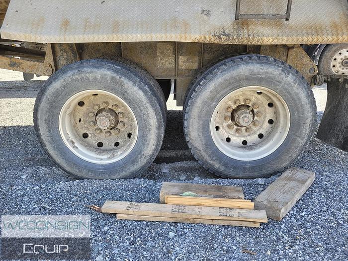 Used 2003 Doepker End Dump/Gravel