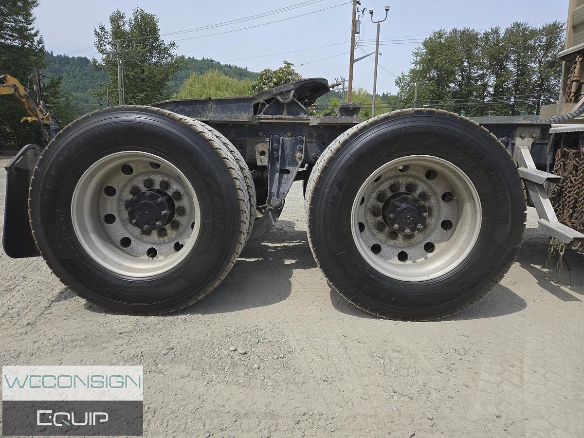 Used 2001 Kenworth T800 TA Lowbed Truck